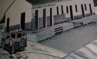 Rosinha Lanchess outside