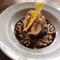 Tiwan Russo (rest. Pizzaria) food