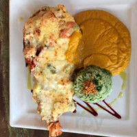 Tiwan Russo (rest. Pizzaria) food