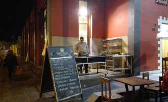 Challwa Pescados Y Mariscos inside